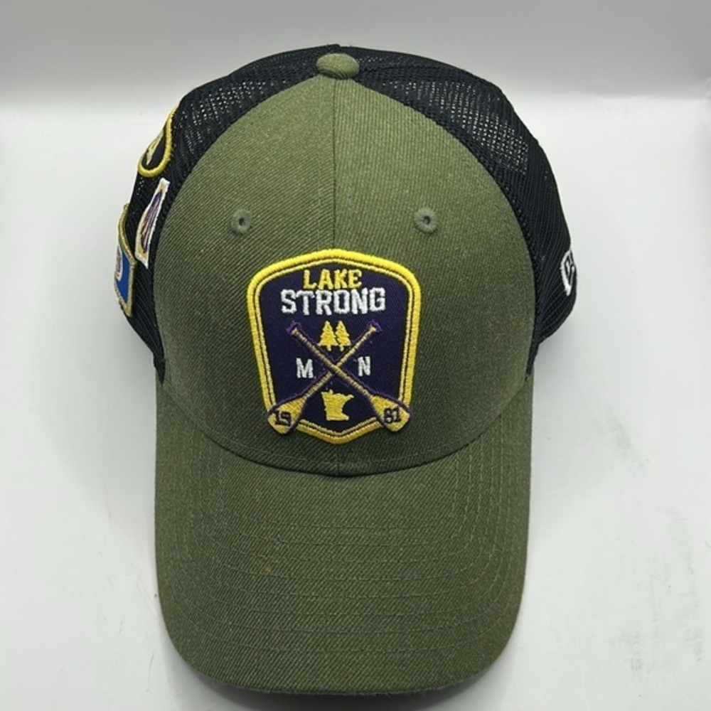 🐟- Minnesota SnapBack trucker hat. “Lake Strong” New Era 9forty